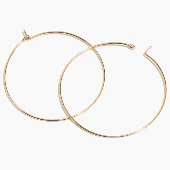 💗 Gold Wire Hoop Lightweight Earrings 1 1/2” NEW - Picture 5 of 5